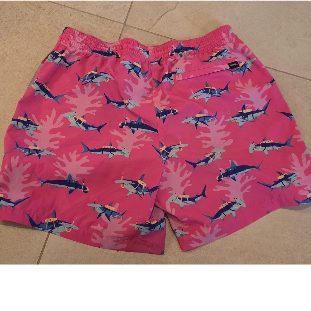 Chubbies Mens Pink Scuba Sharks Swim Trunks XL preppy coastal Beachy vacation
